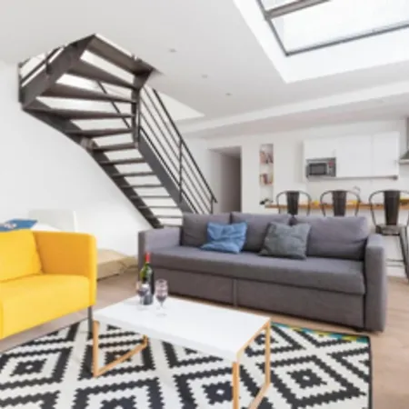 Calm Duplex Between Bastille And Le Marais * Paris