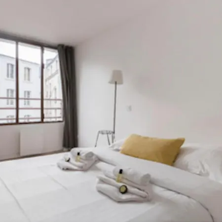 Apartment Calm Duplex Between Bastille And Le Marais Paris